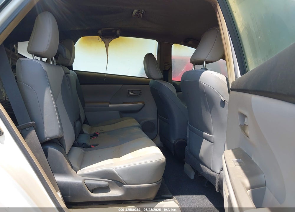 2015 TOYOTA PRIUS V VIN: JTDZN3EUXFJ023665