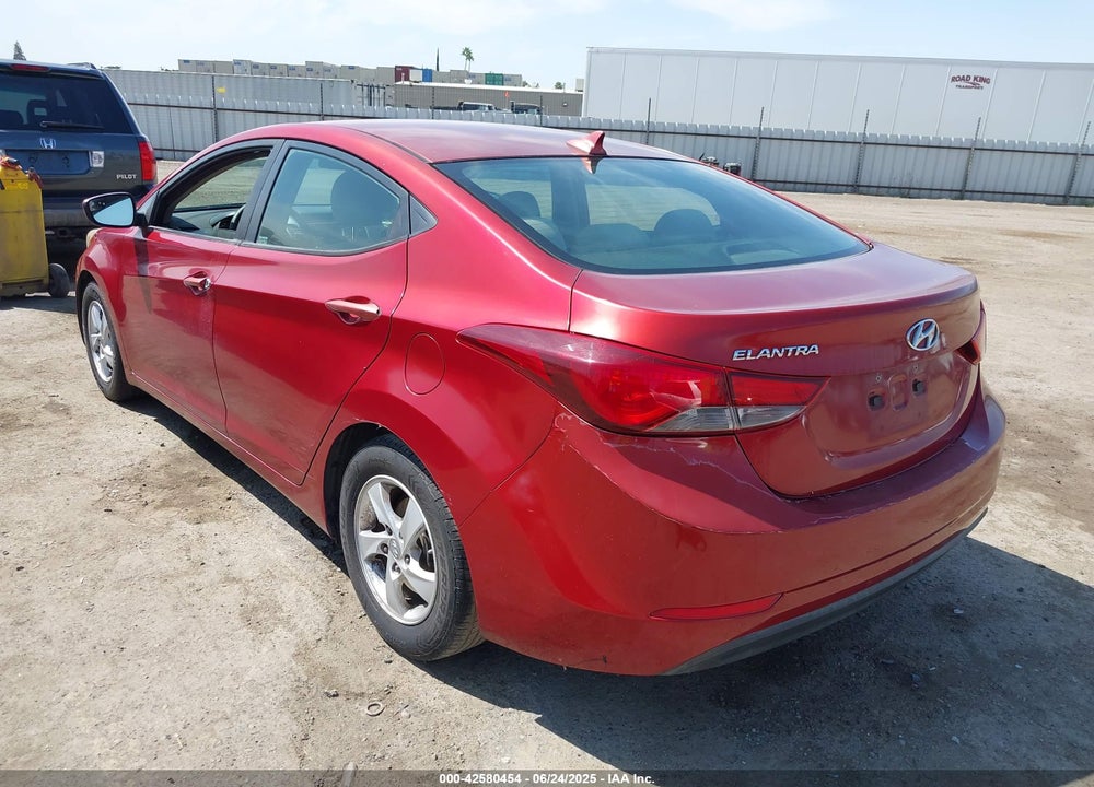2015 HYUNDAI ELANTRA SE VIN: 5NPDH4AE9FH642062