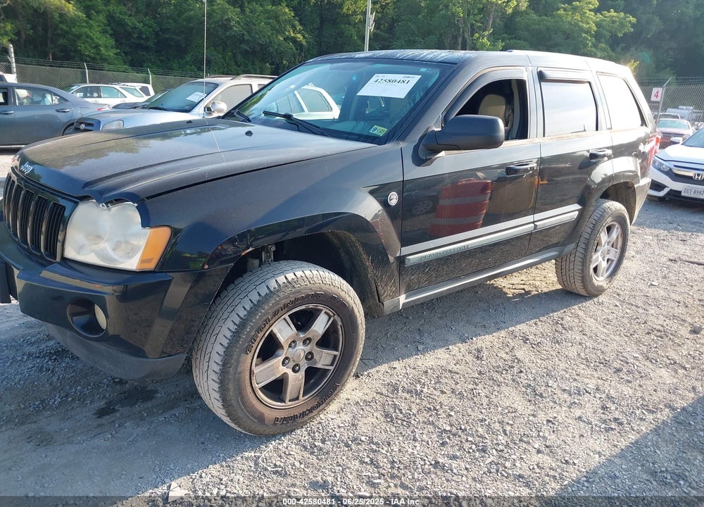 2007 JEEP GRAND CHEROKEE LAREDO VIN: 1J8HR48P27C590060