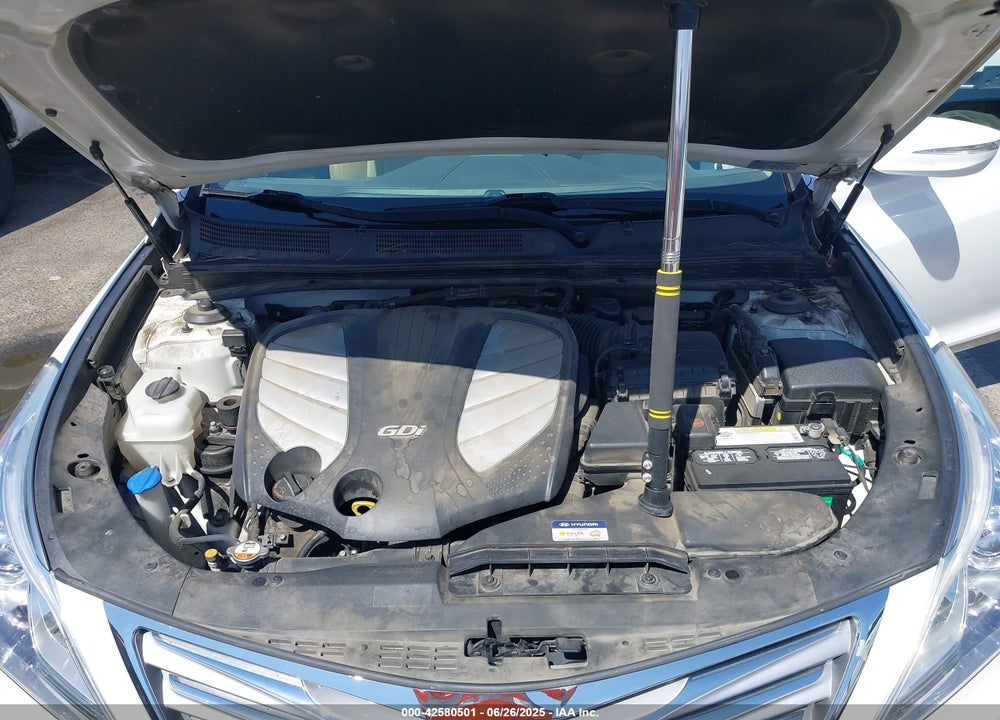 2013 HYUNDAI AZERA VIN: KMHFG4JG5DA267347