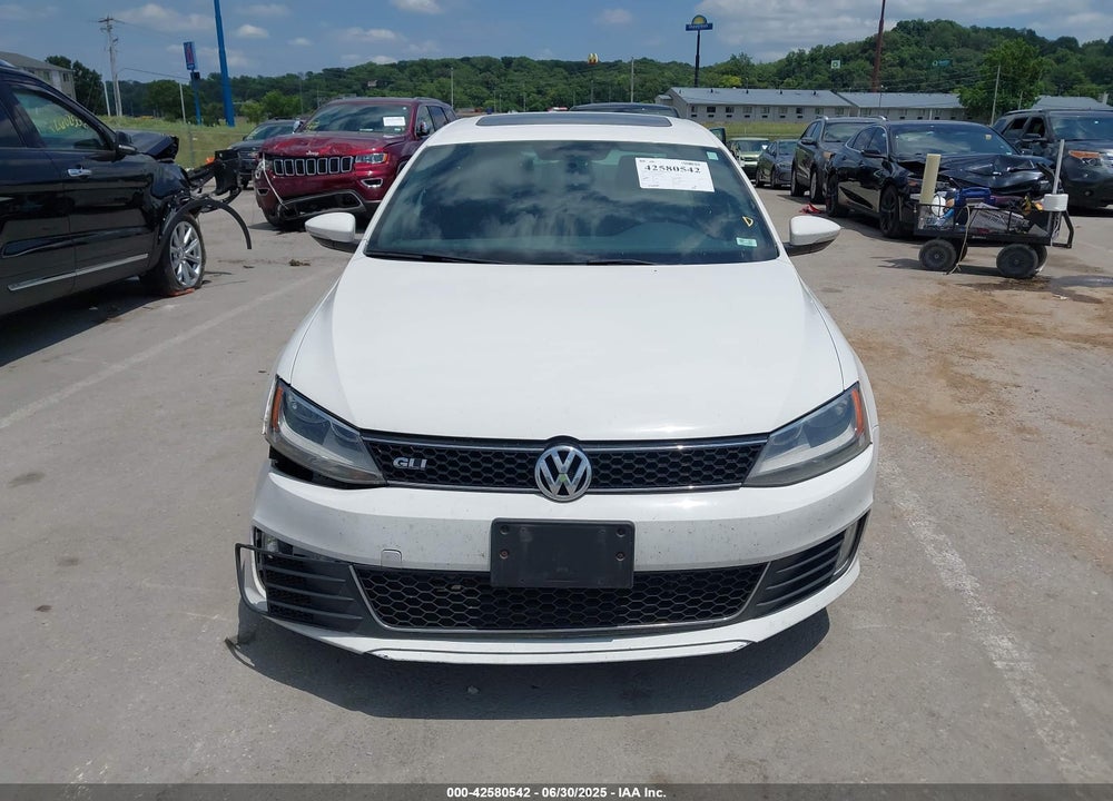 2013 VOLKSWAGEN JETTA VIN: 3VW567AJ7DM382323