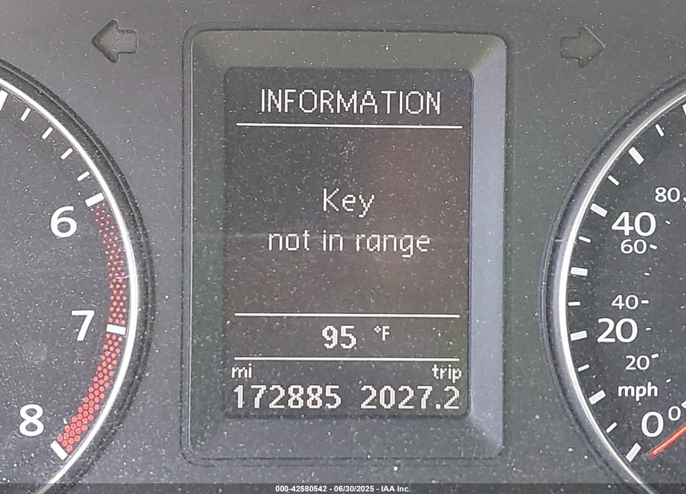 2013 VOLKSWAGEN JETTA VIN: 3VW567AJ7DM382323