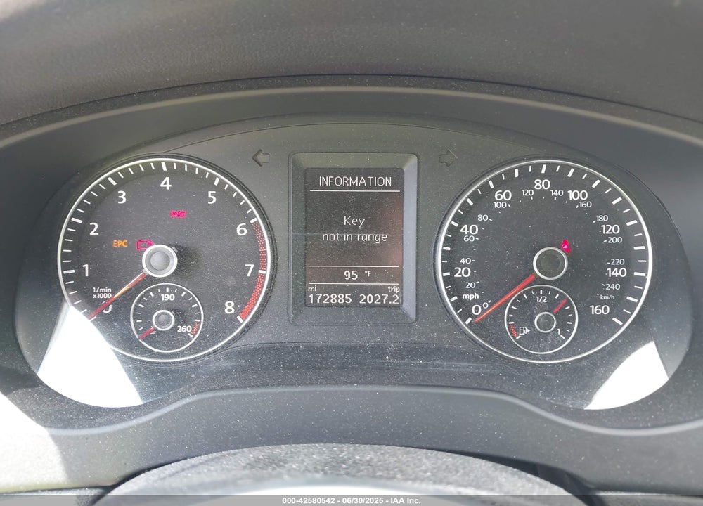 2013 VOLKSWAGEN JETTA VIN: 3VW567AJ7DM382323