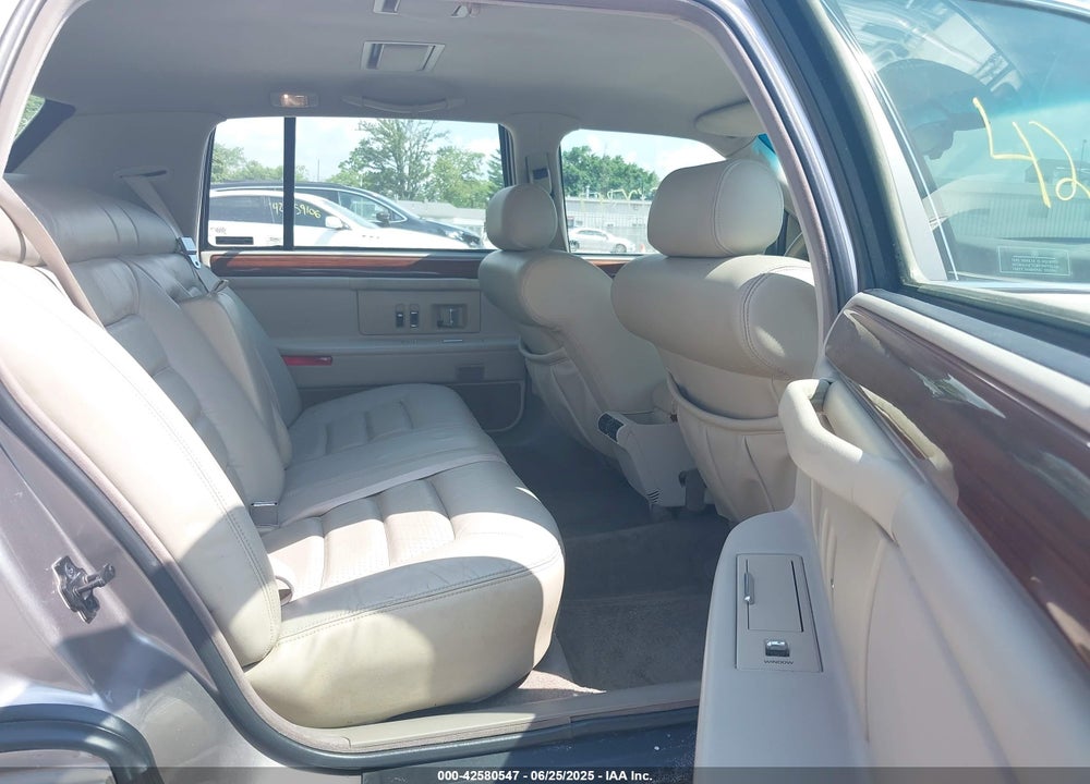 1995 CADILLAC DEVILLE CONCOURS VIN: 1G6KF52Y1SU249669