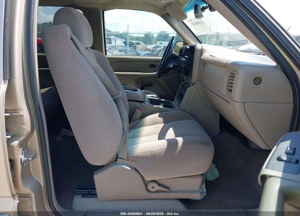 2005 GMC SIERRA 1500 SLE VIN: 2GTEK13T851136111