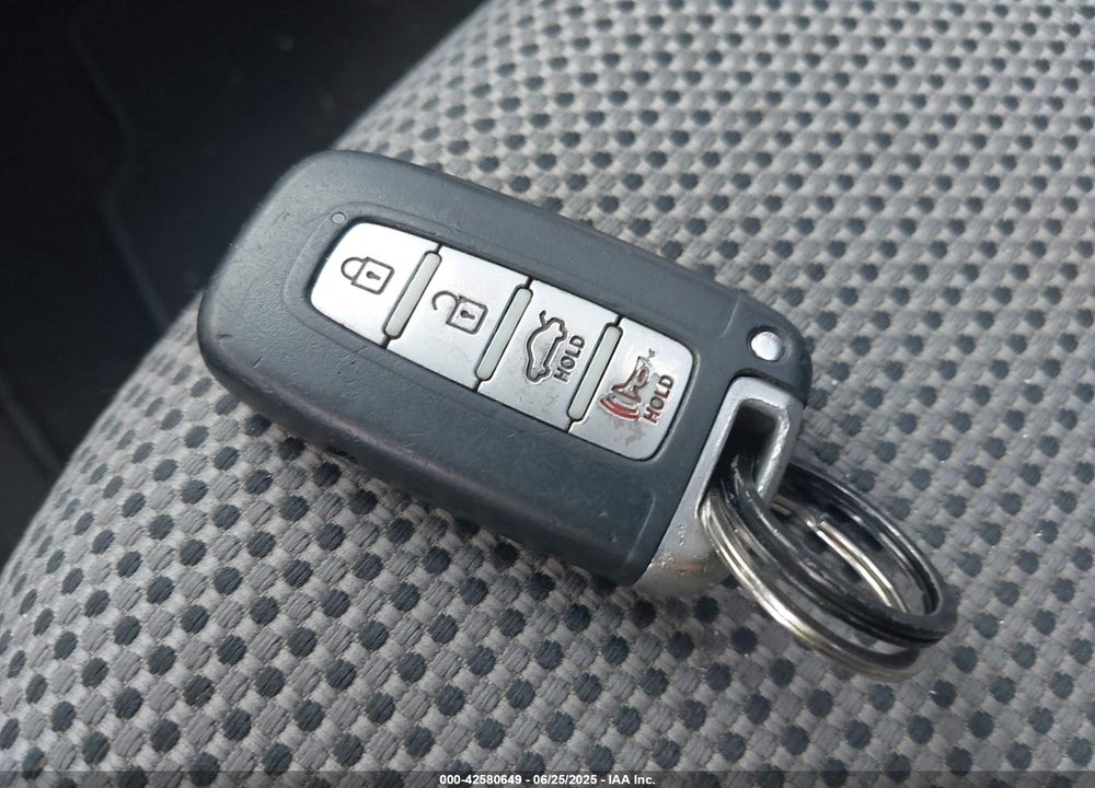 2012 HYUNDAI SONATA VIN: 5NPEC4AB9CH394853