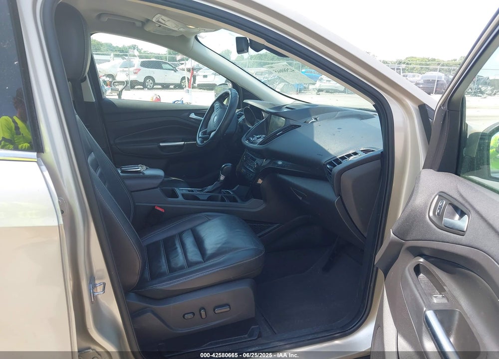 2017 FORD ESCAPE VIN: 1FMCU0JD1HUC44954