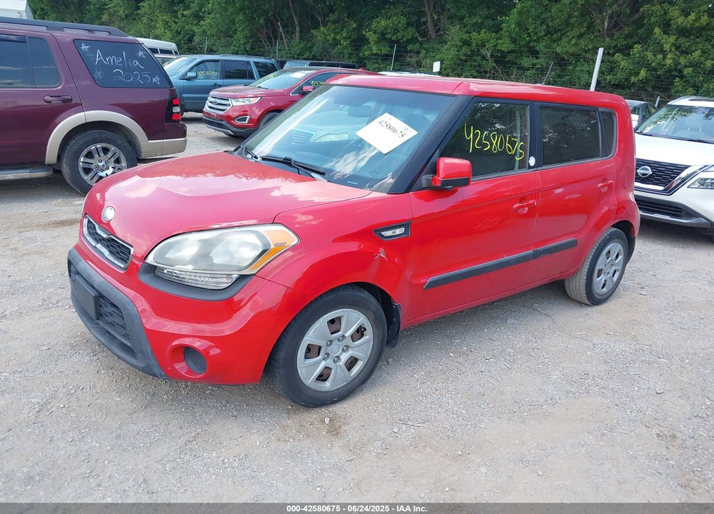 2013 KIA SOUL VIN: KNDJT2A52D7570807