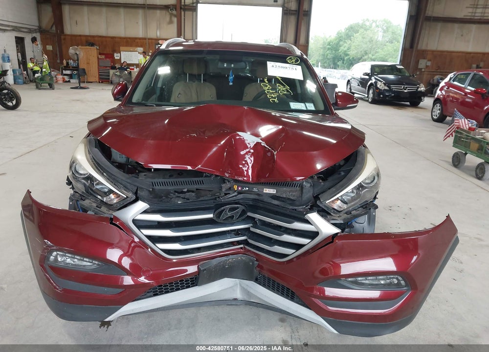 2017 HYUNDAI TUCSON VIN: KM8J3CA22HU382139