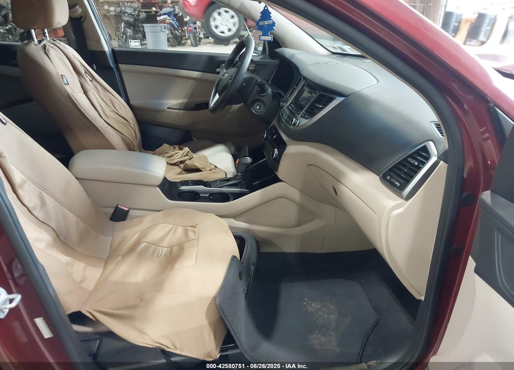2017 HYUNDAI TUCSON VIN: KM8J3CA22HU382139