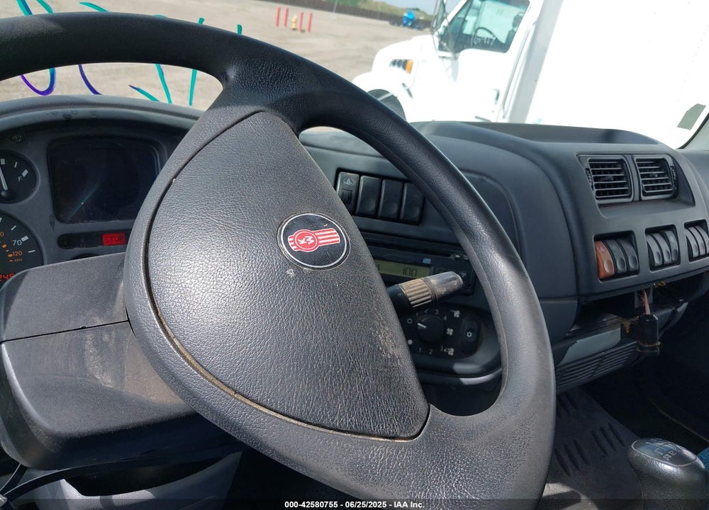 2007 KENWORTH COE K300 VIN: SBVVHY6X17L325530