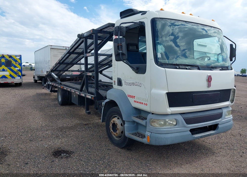 2007 KENWORTH COE K300 VIN: SBVVHY6X17L325530