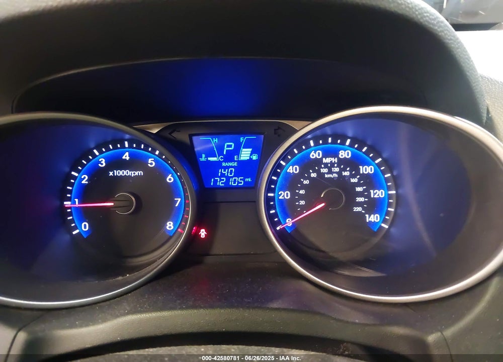 2015 HYUNDAI TUCSON VIN: KM8JTCAF5FU070381