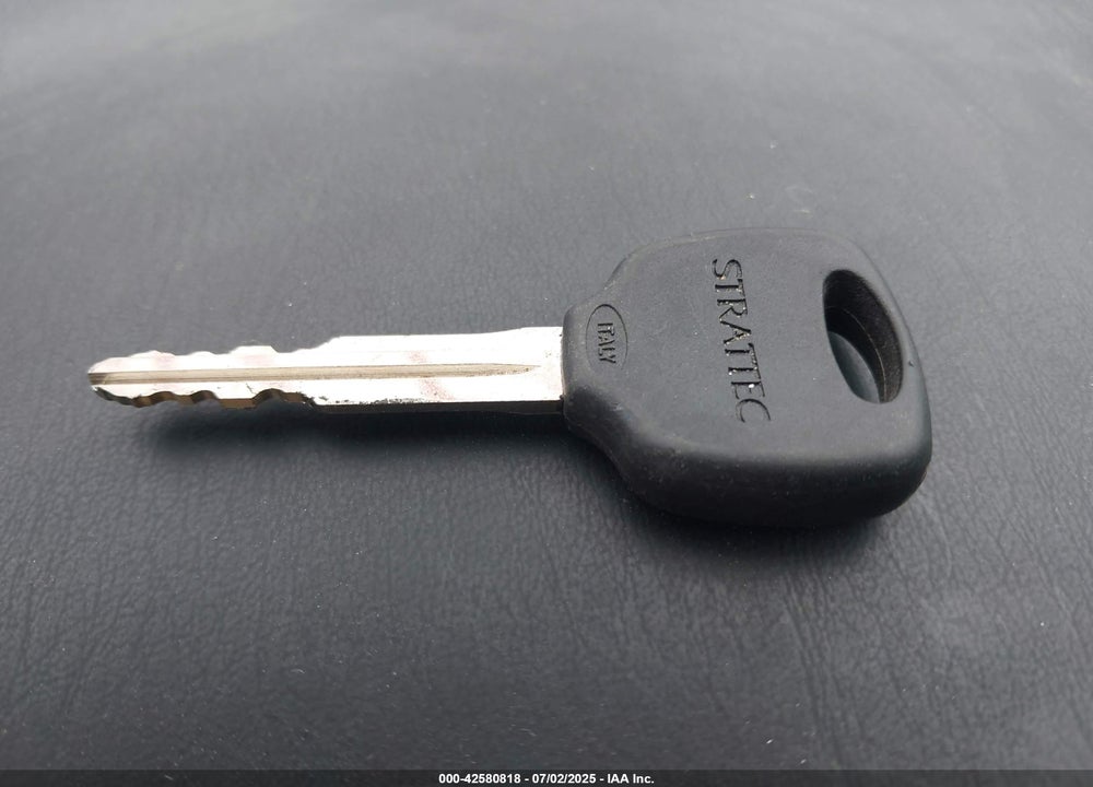 2004 HYUNDAI SONATA GLS/LX VIN: KMHWF35H84A087988