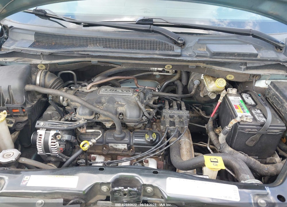 2010 VOLKSWAGEN ROUTAN VIN: 2V4RW3D10AR272619