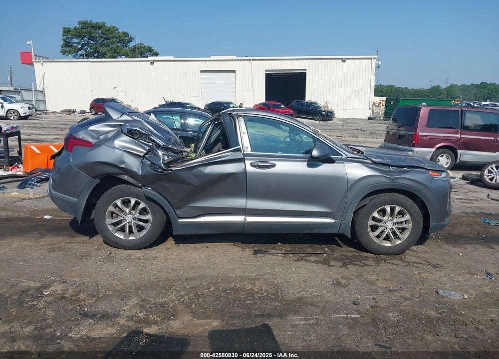 2019 HYUNDAI SANTA FE VIN: 5NMS33AD6KH131018