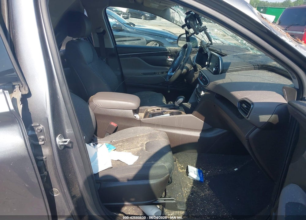 2019 HYUNDAI SANTA FE VIN: 5NMS33AD6KH131018