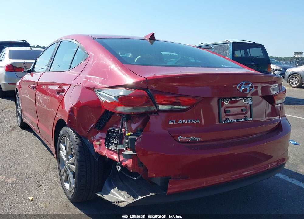 2017 HYUNDAI ELANTRA VIN: KMHD84LF9HU361809