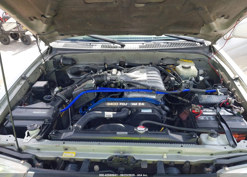 2001 TOYOTA 4RUNNER SR5 V6 VIN: JT3GN86R110206101