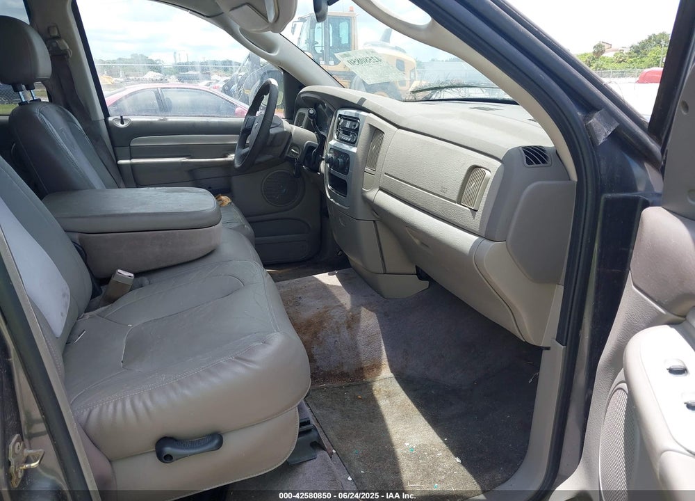 2004 DODGE RAM 1500 VIN: 1D7HA18D34S722611