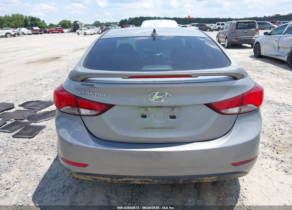 2015 HYUNDAI ELANTRA VIN: KMHDH4AE0FU383463