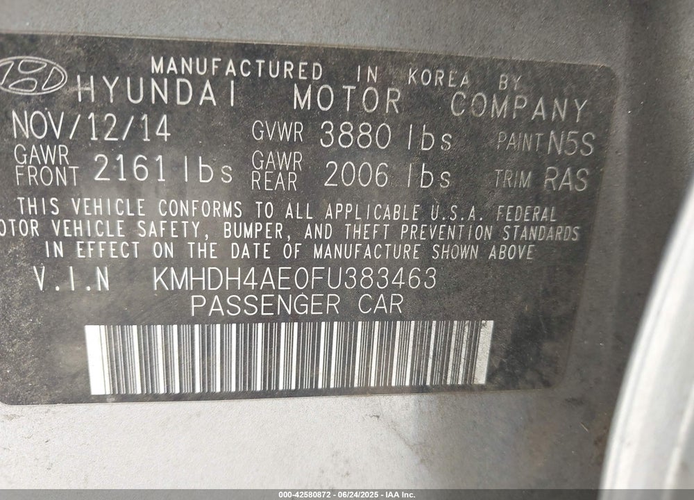 2015 HYUNDAI ELANTRA VIN: KMHDH4AE0FU383463