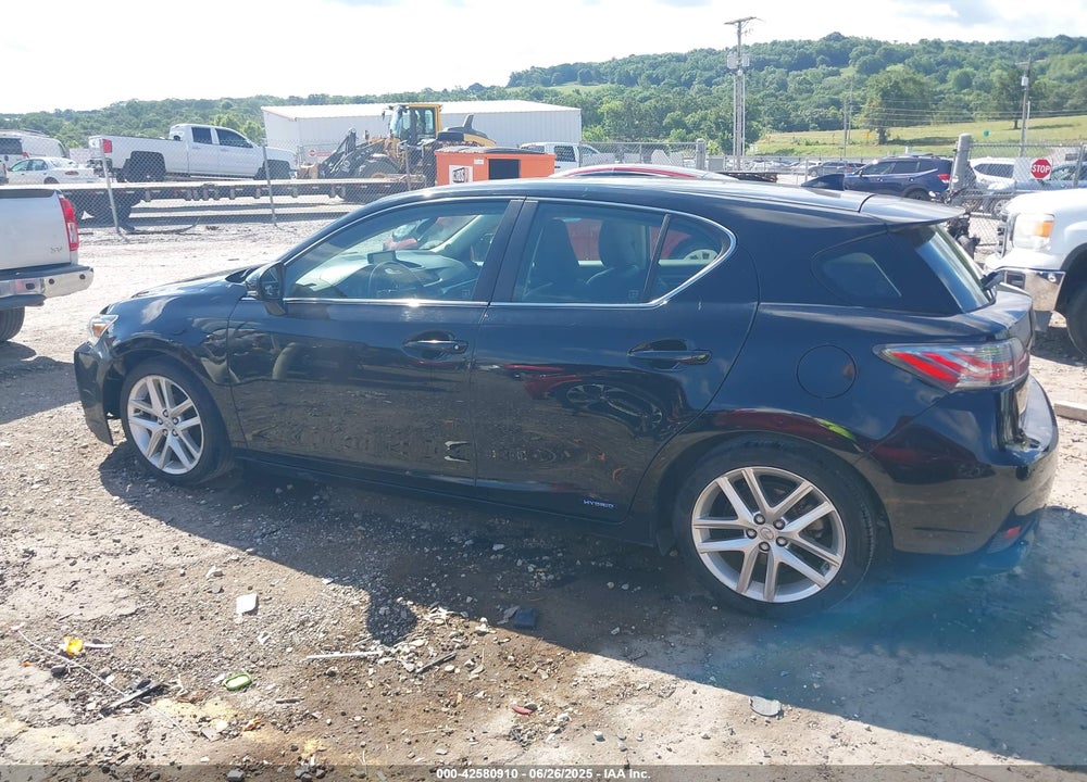 2015 LEXUS CT200 VIN: JTHKD5BH7F2239389