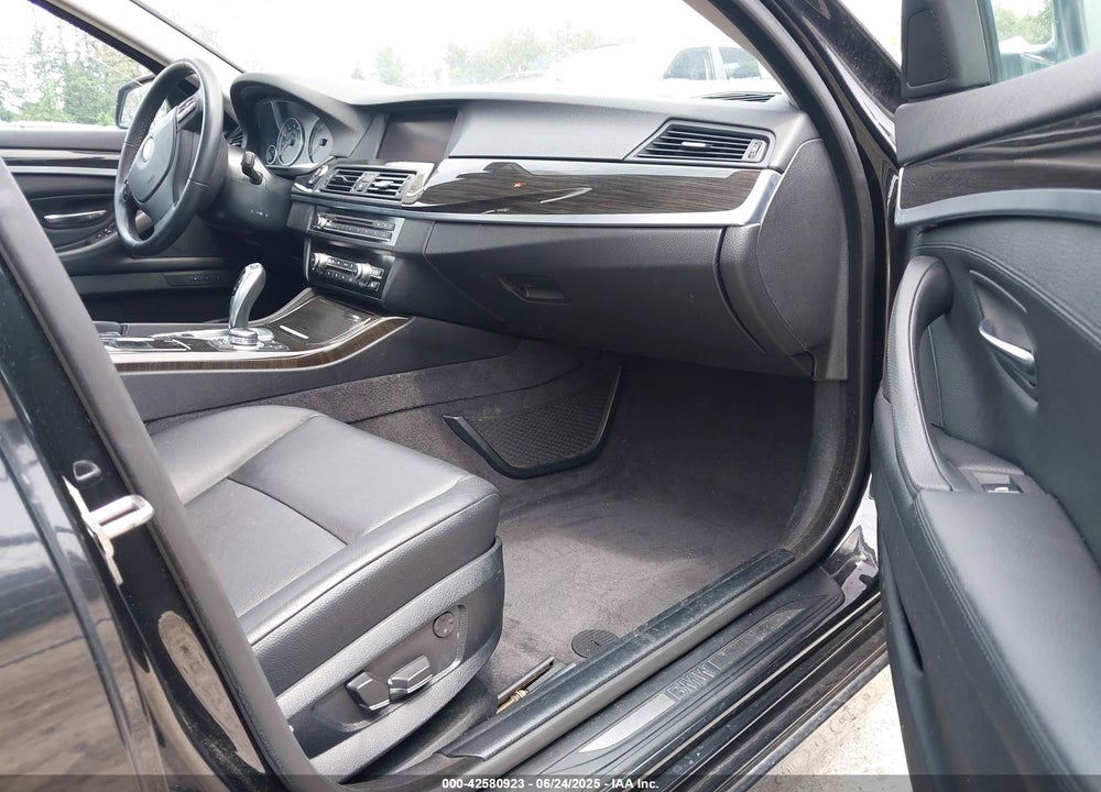 2013 BMW 5 SERIES VIN: WBAXH5C59DDW14522