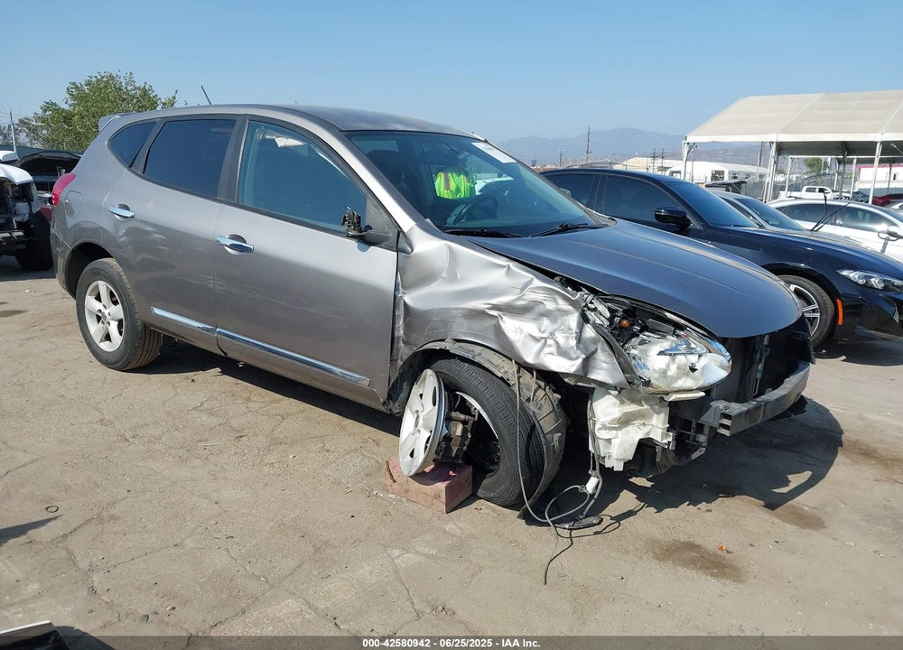 2013 NISSAN ROGUE VIN: JN8ASSMT8DW040530