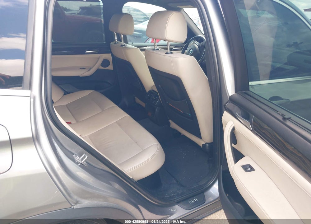 2013 BMW X3 VIN: 5UXWX9C5XD0A25805