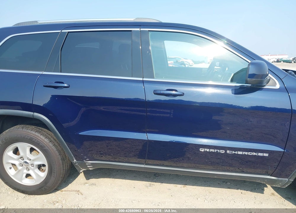 2016 JEEP GRAND CHEROKEE VIN: 1C4RJEAG2GC407615