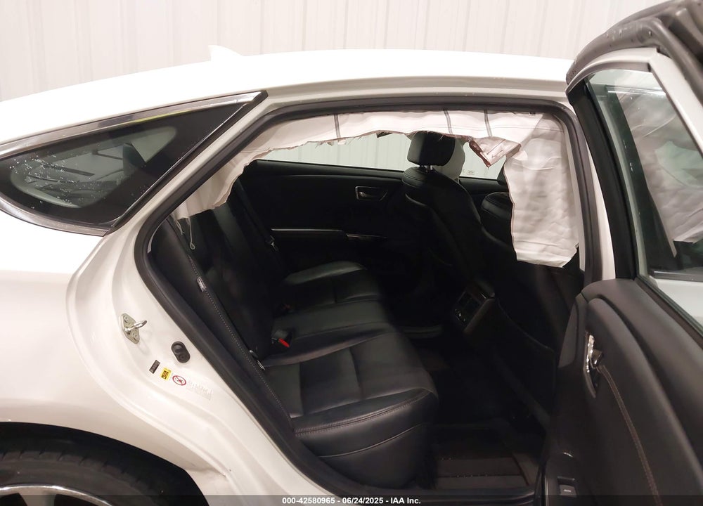 2015 TOYOTA AVALON VIN: 4T1BK1EB3FU164715
