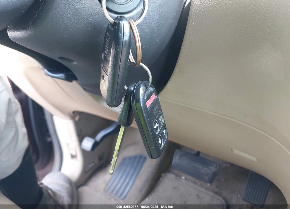 2008 HONDA ODYSSEY VIN: 5FNRL38768B008389