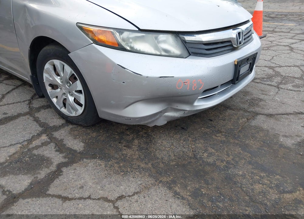 2012 HONDA CIVIC LX VIN: 19XFB2F57CE030935