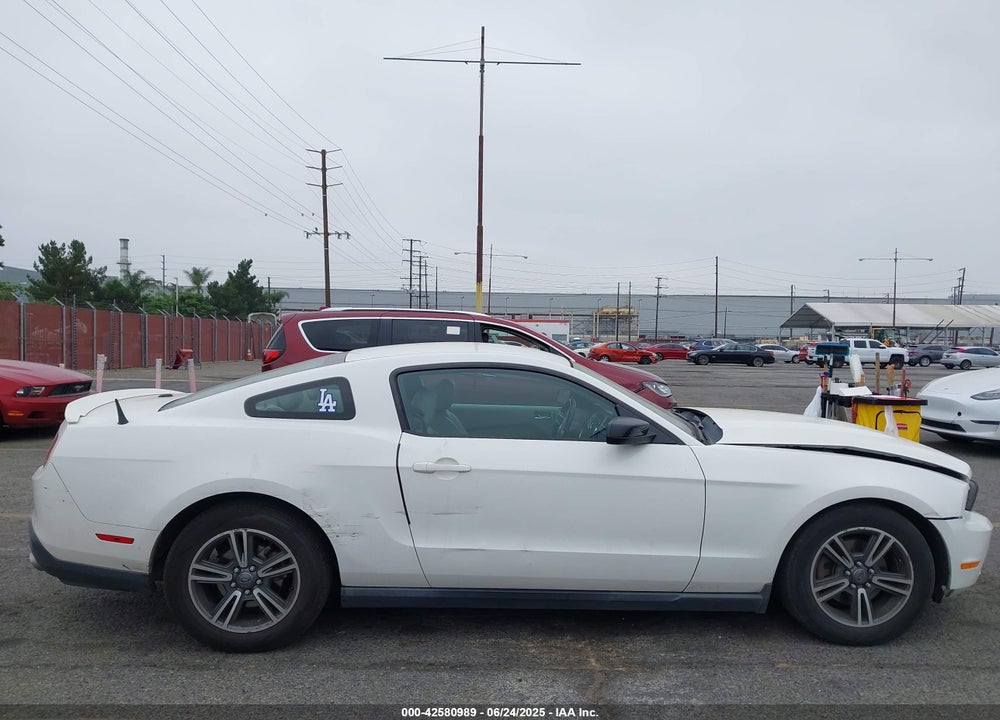 2011 FORD MUSTANG V6 PREMIUM VIN: 1ZVBP8AM6B5123048