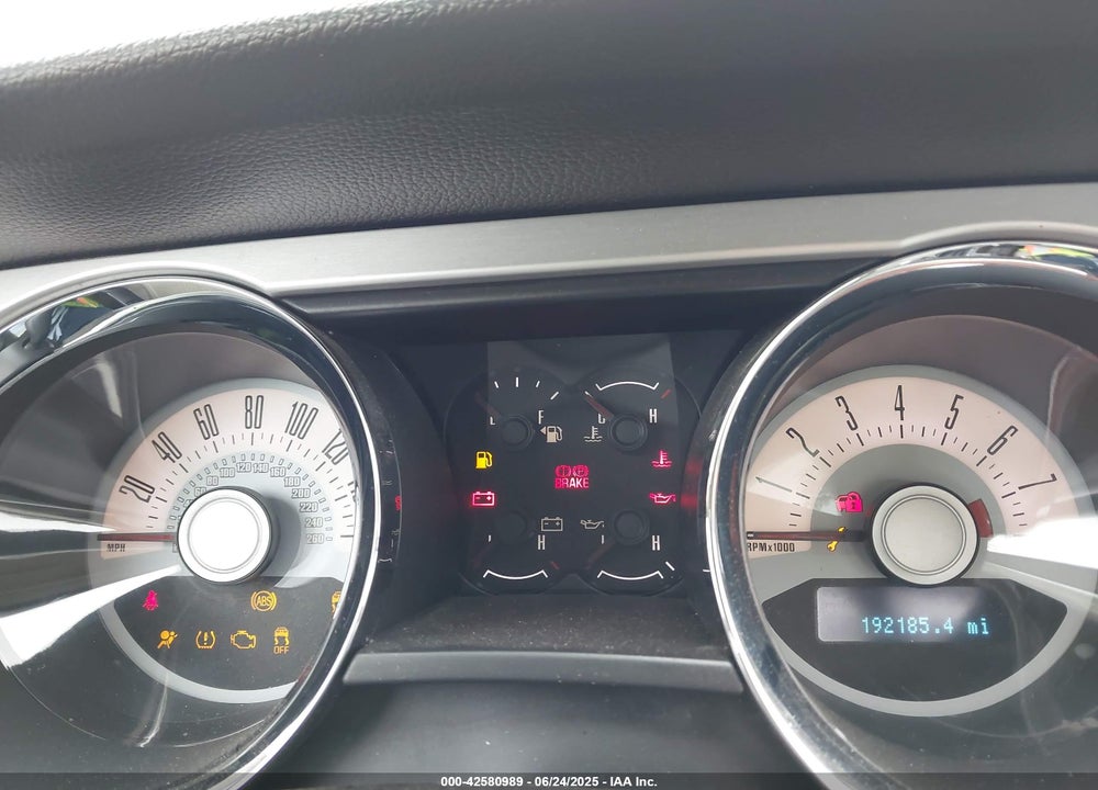 2011 FORD MUSTANG V6 PREMIUM VIN: 1ZVBP8AM6B5123048