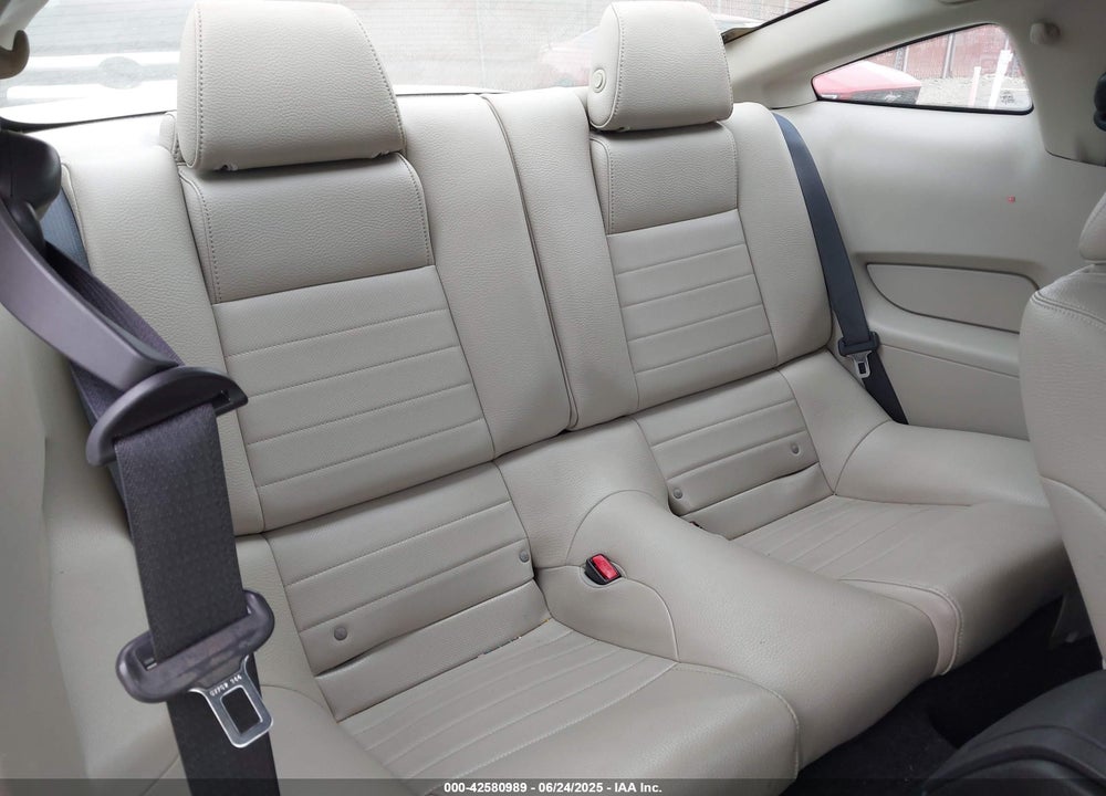 2011 FORD MUSTANG V6 PREMIUM VIN: 1ZVBP8AM6B5123048