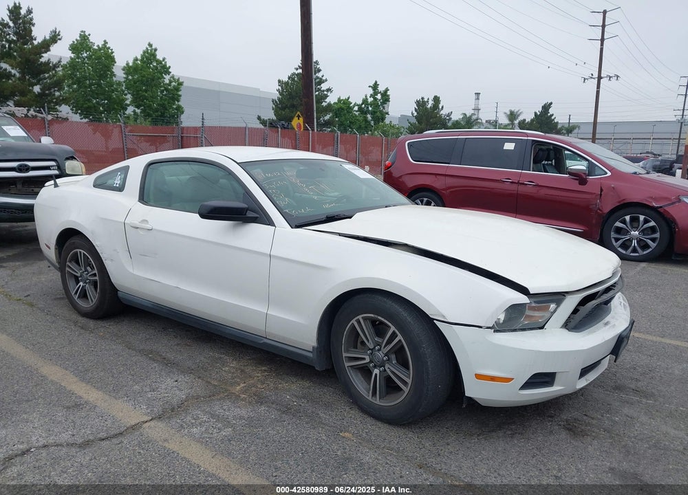2011 FORD MUSTANG V6 PREMIUM VIN: 1ZVBP8AM6B5123048