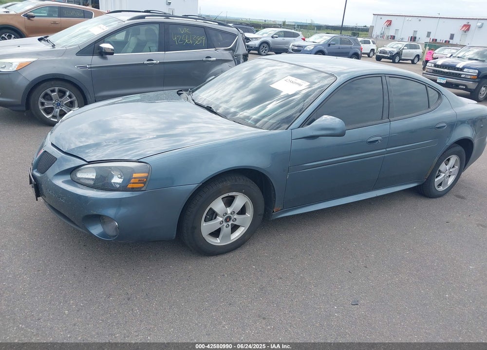 2006 PONTIAC GRAND PRIX VIN: 2G2WP552761308118