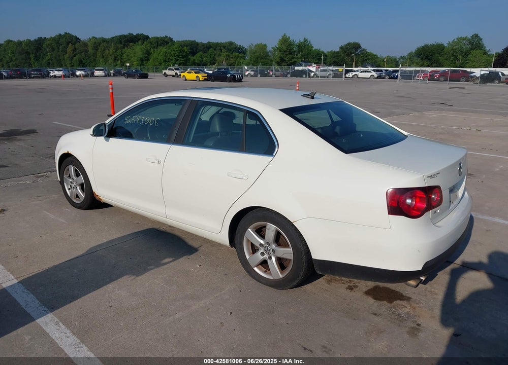 2008 VOLKSWAGEN JETTA SE/SEL VIN: 3VWRM71K38M188426