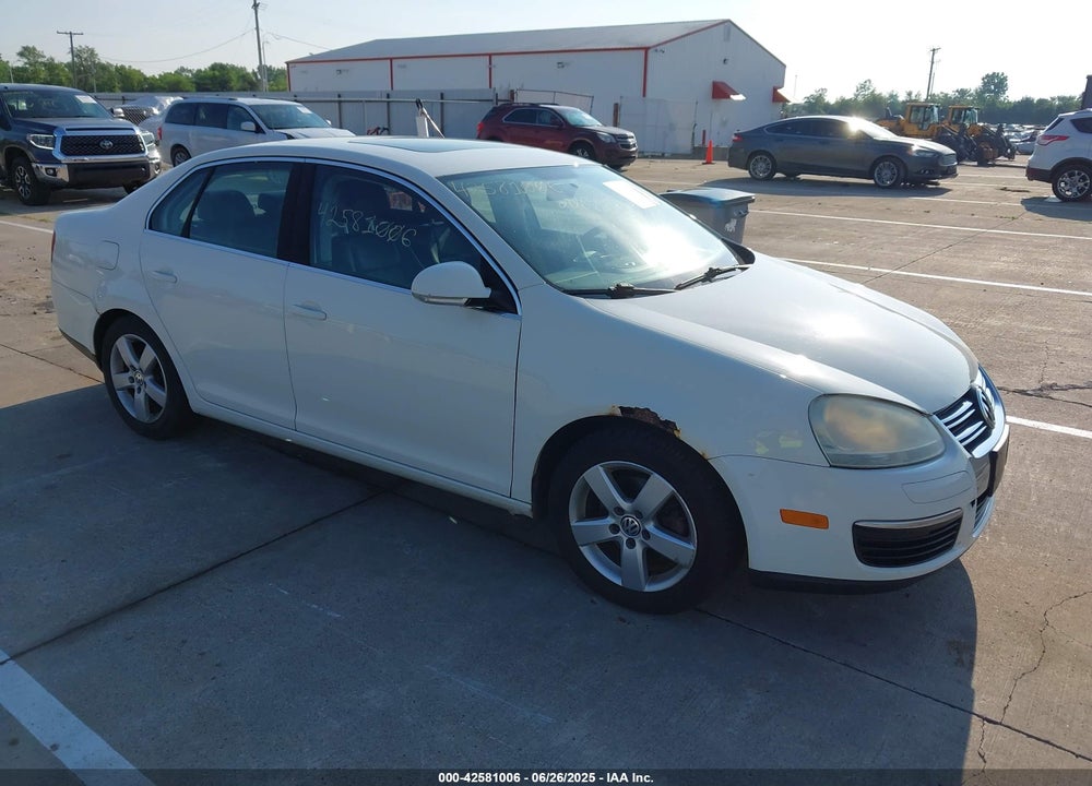 2008 VOLKSWAGEN JETTA SE/SEL VIN: 3VWRM71K38M188426