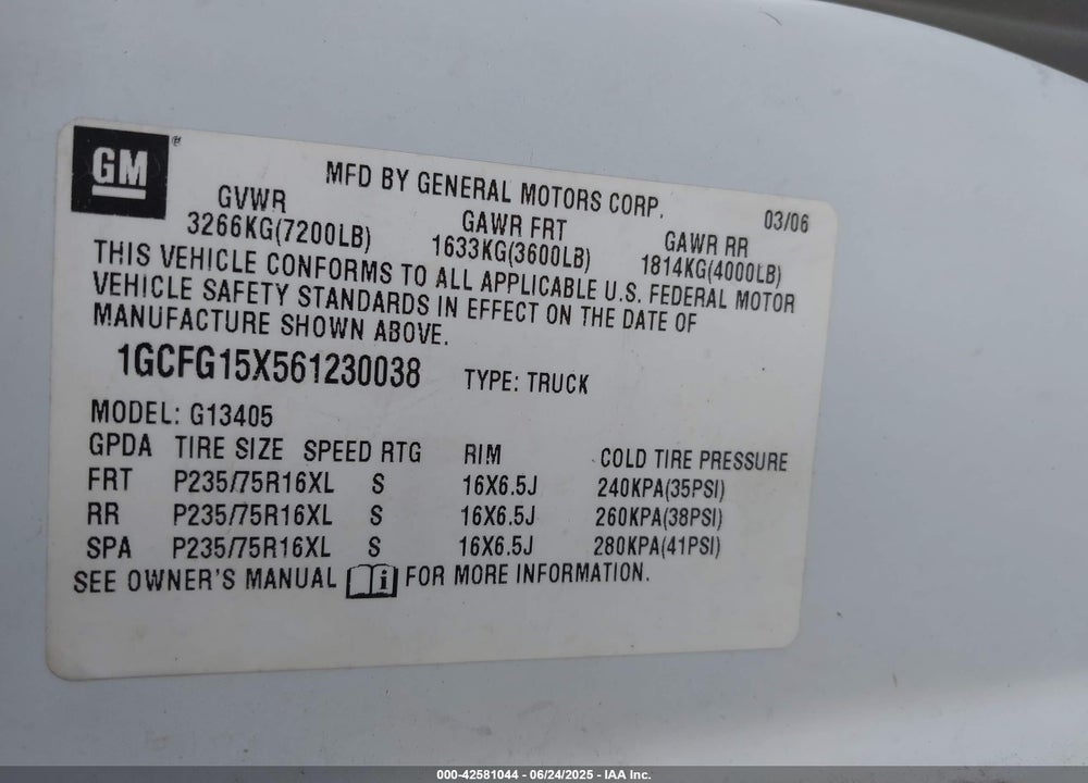 2006 CHEVROLET EXPRESS WORK VAN VIN: 1GCFG15X561230038