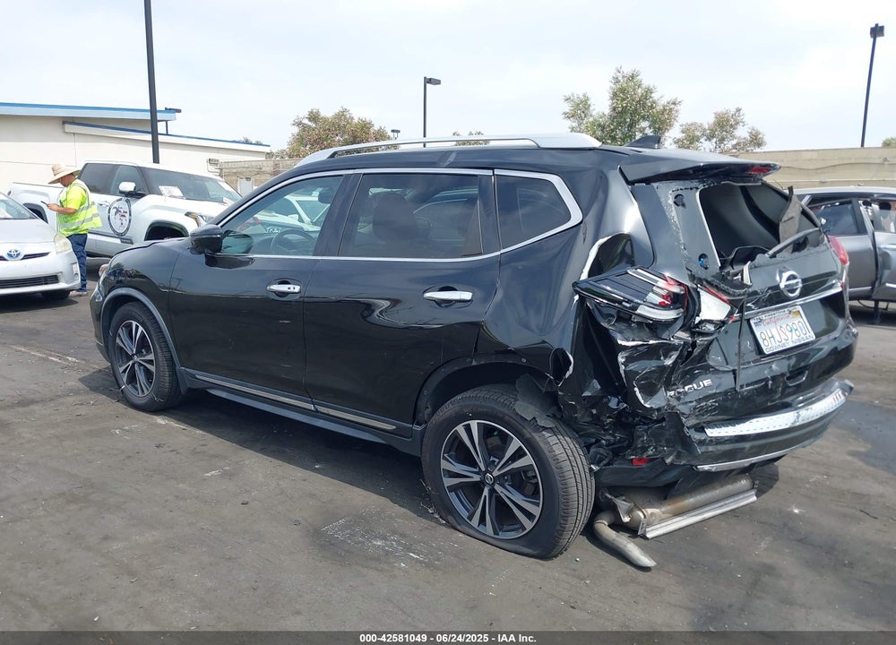 2018 NISSAN ROGUE SL VIN: JN8AT2MT1JW453333