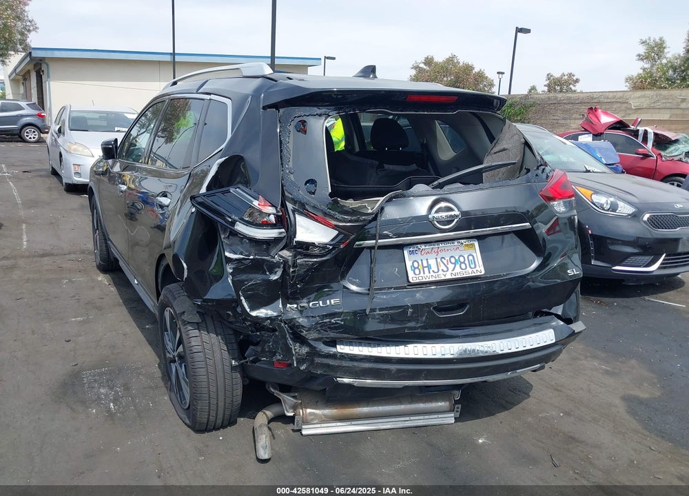 2018 NISSAN ROGUE SL VIN: JN8AT2MT1JW453333