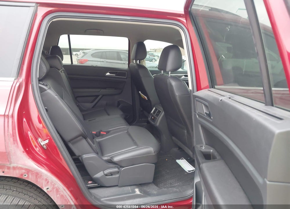 2019 VOLKSWAGEN ATLAS VIN: 1V2WR2CA4KC606661
