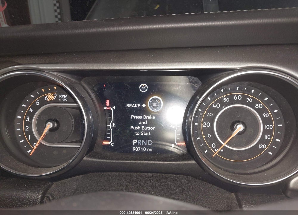 2019 JEEP WRANGLER UNLIMITED VIN: 1C4HJXEN8KW588369
