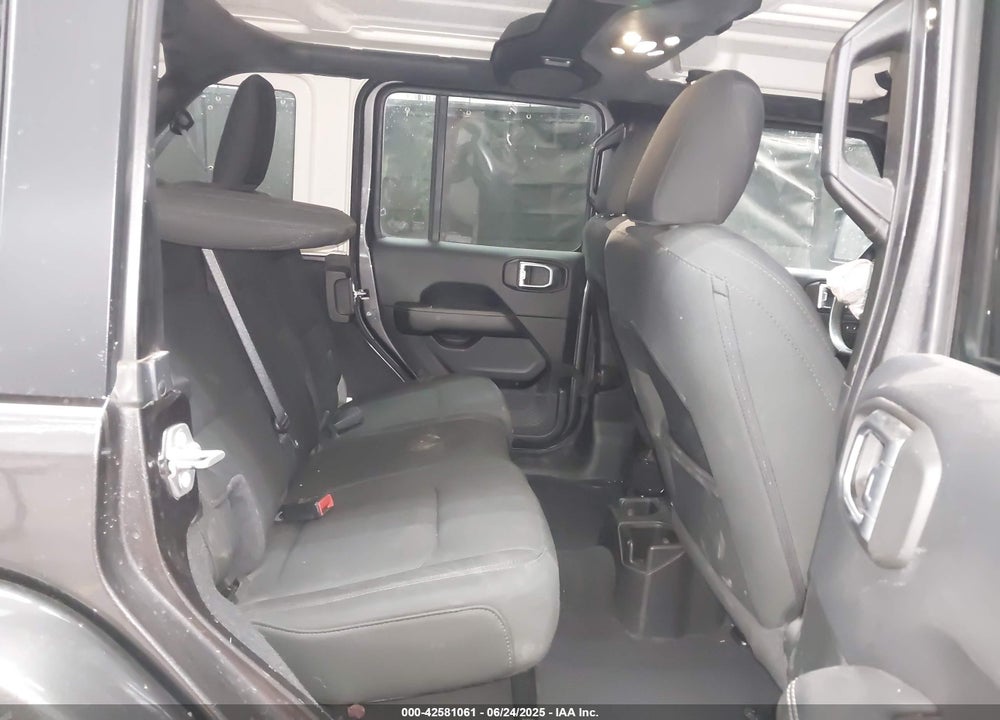 2019 JEEP WRANGLER UNLIMITED VIN: 1C4HJXEN8KW588369