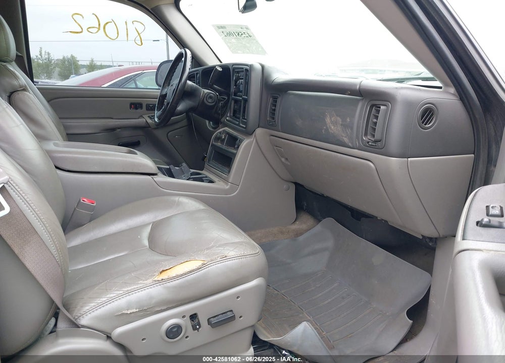 2004 GMC YUKON SLT VIN: 1GKEK13Z84R100739