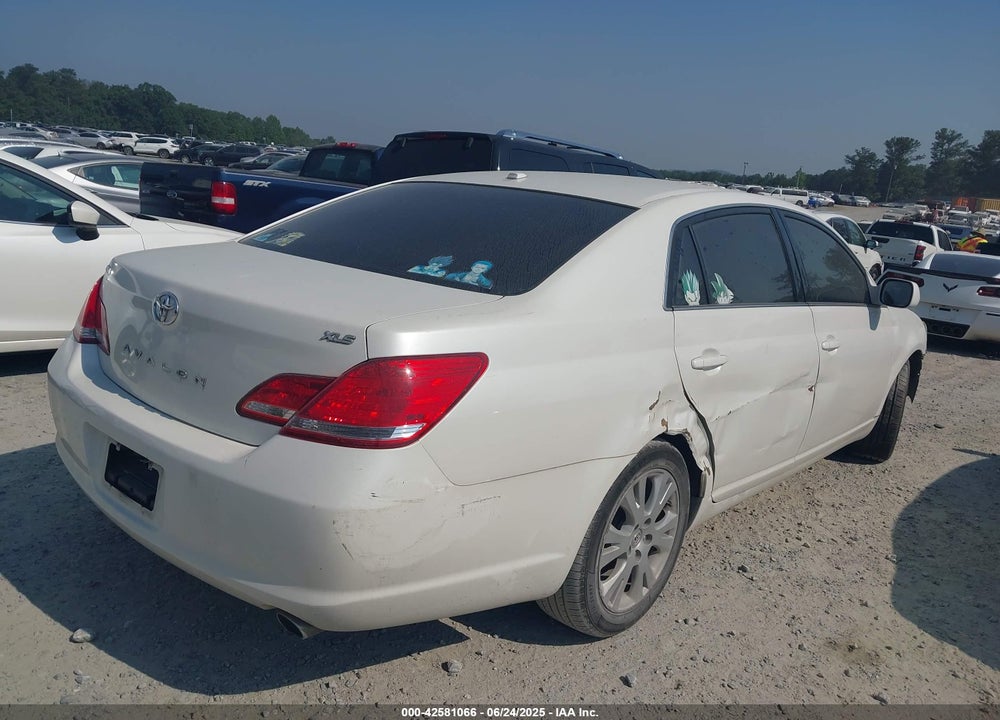 2010 TOYOTA AVALON VIN: 4T1BK3DB8AU362308