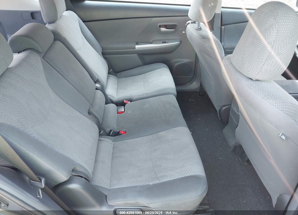 2012 TOYOTA PRIUS V VIN: JTDZN3EU7C3070698